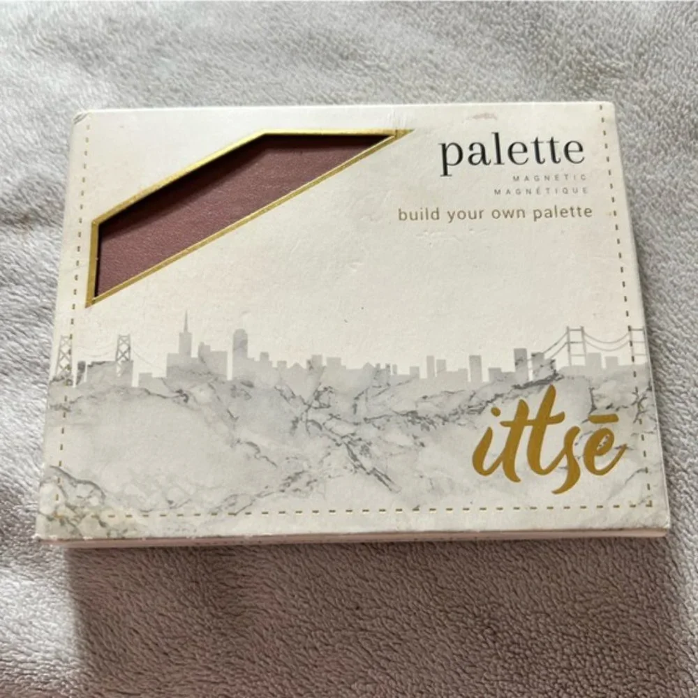 ITTSĒ Build Your Own Palette Eyeshadow Quad- The Van Ness Magnetic- NIB - Picture 6 of 7